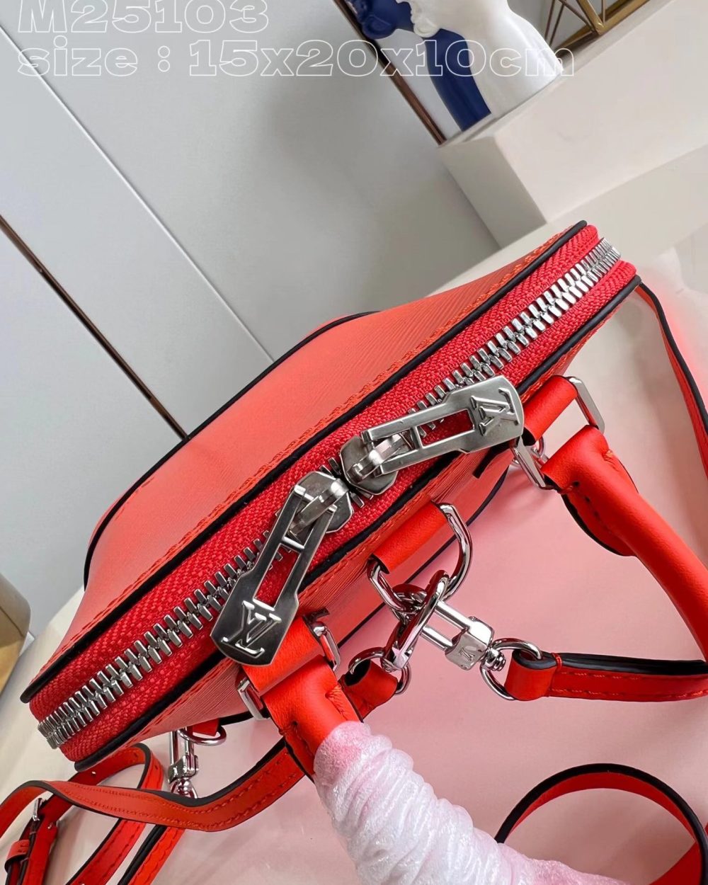 1:1 Replica Louis Vuitton LV Alma Backpack Epi Luxury Bag For Women M25104 - 20cm