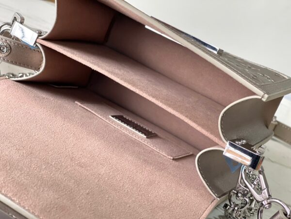 1:1 Replica Louis Vuitton LV Mini Dauphine Other Monogram earlescent gold Luxury Bag For Women M21740 - 20cm
