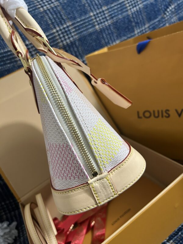1:1 Replica Louis Vuitton LV Alma BB D15 Luxury Bag For Women N40516 - 23.5cm