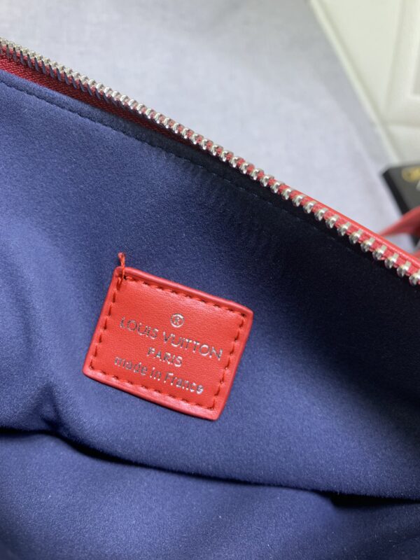 1:1 Replica Louis Vuitton Coussin PM Date Red M59275 Luxury Bag For Women -  26cm