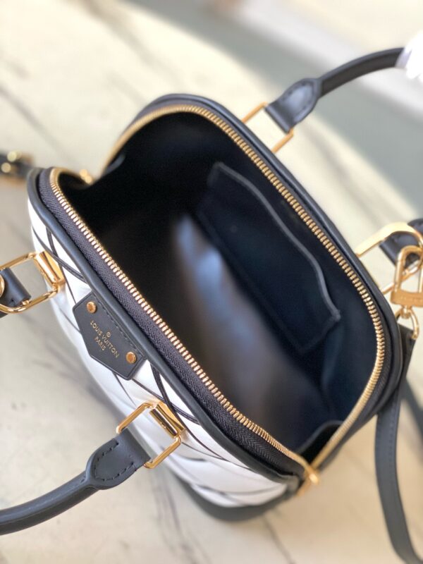 1:1 Replica Louis Vuitton LV Alma BB Malletage Luxury Bag For Women M23666 - 23.5cm