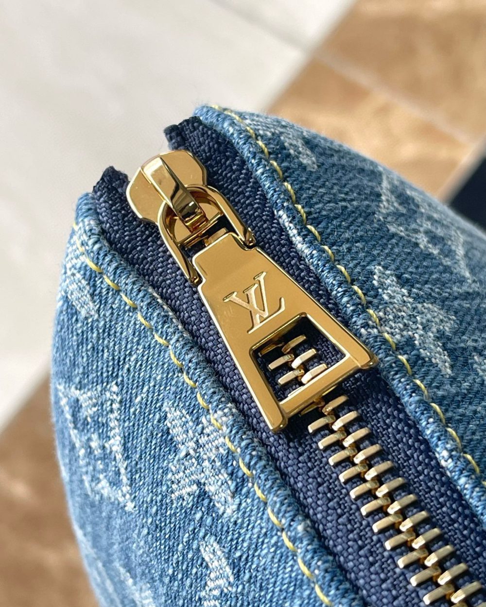 1:1 Replica Louis Vuitton Coussin PM Cotton Denim M24564 Luxury Bag For Women -  26cm