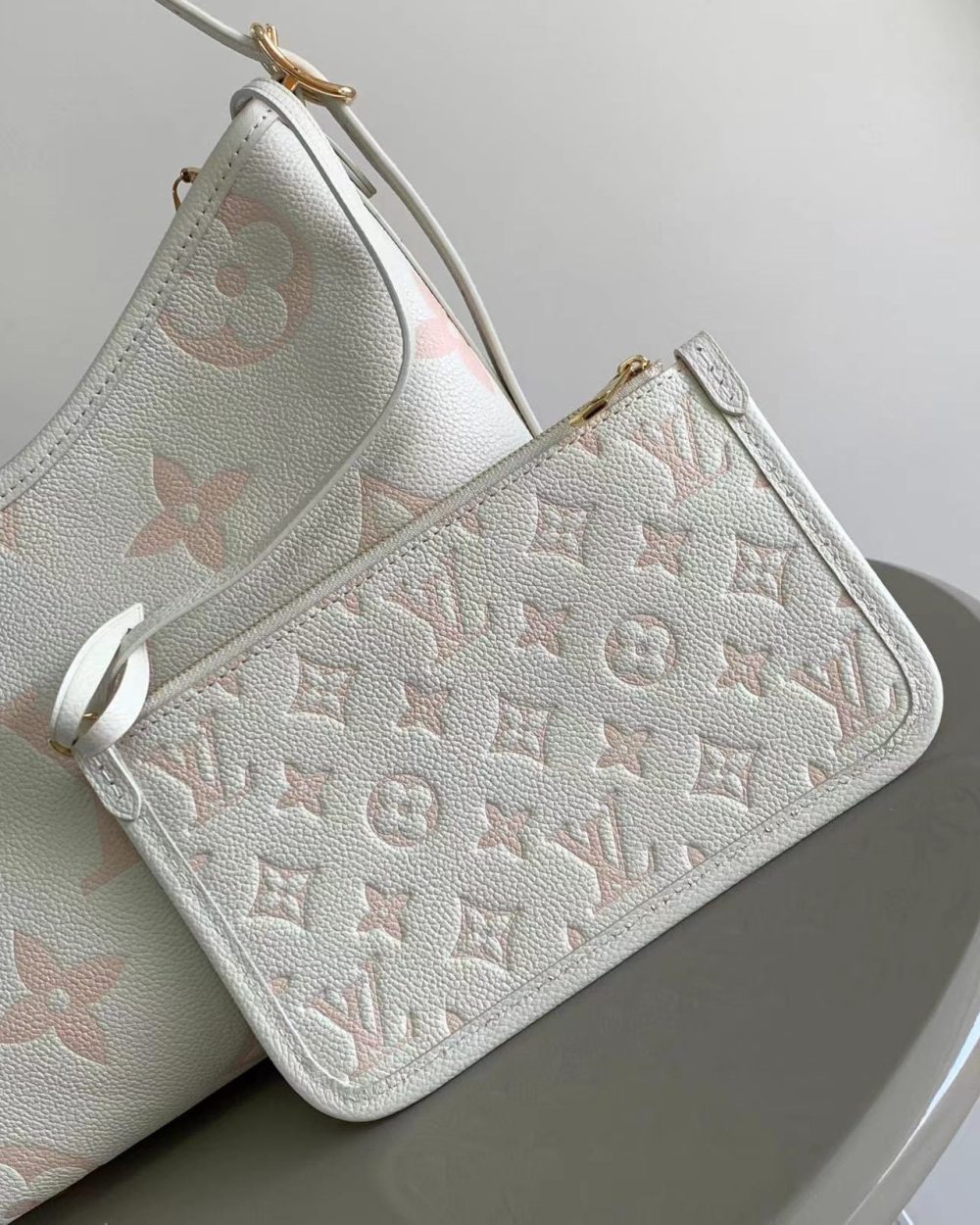 [REP 1:1] Louis Vuitton Carryall PM Monogram empreinte Unique Bag For Women M46288 M46203 p - 29cm