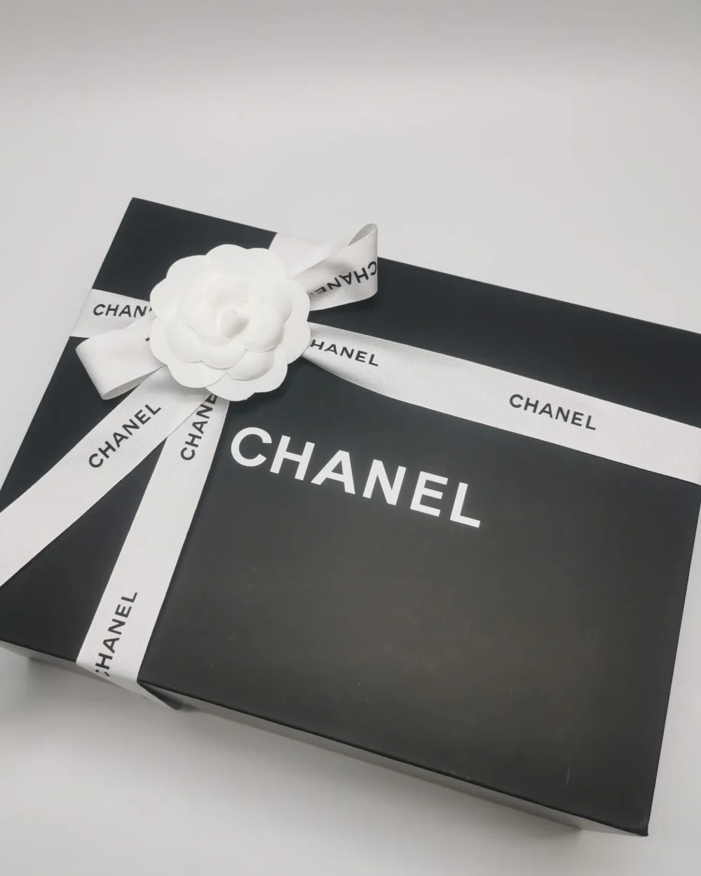 Chanel Packaging Box - Perfect for Gifting