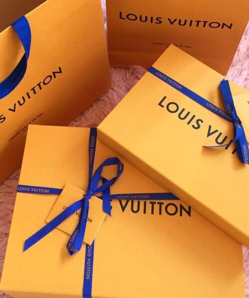 Louis Vuitton Packaging Box - Perfect for Gifting
