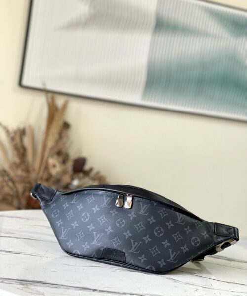 [REP 1:1] Louis Vuitton Discovery Bumbag PM Monogram Eclipse Unique Bag For Unisex M44336 - 47cm