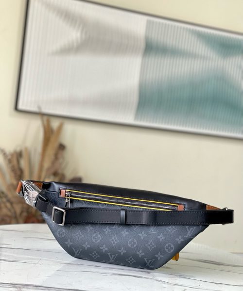 [REP 1:1] Louis Vuitton Discovery Bumbag Unique Bag For Unisex M45220 - 37cm