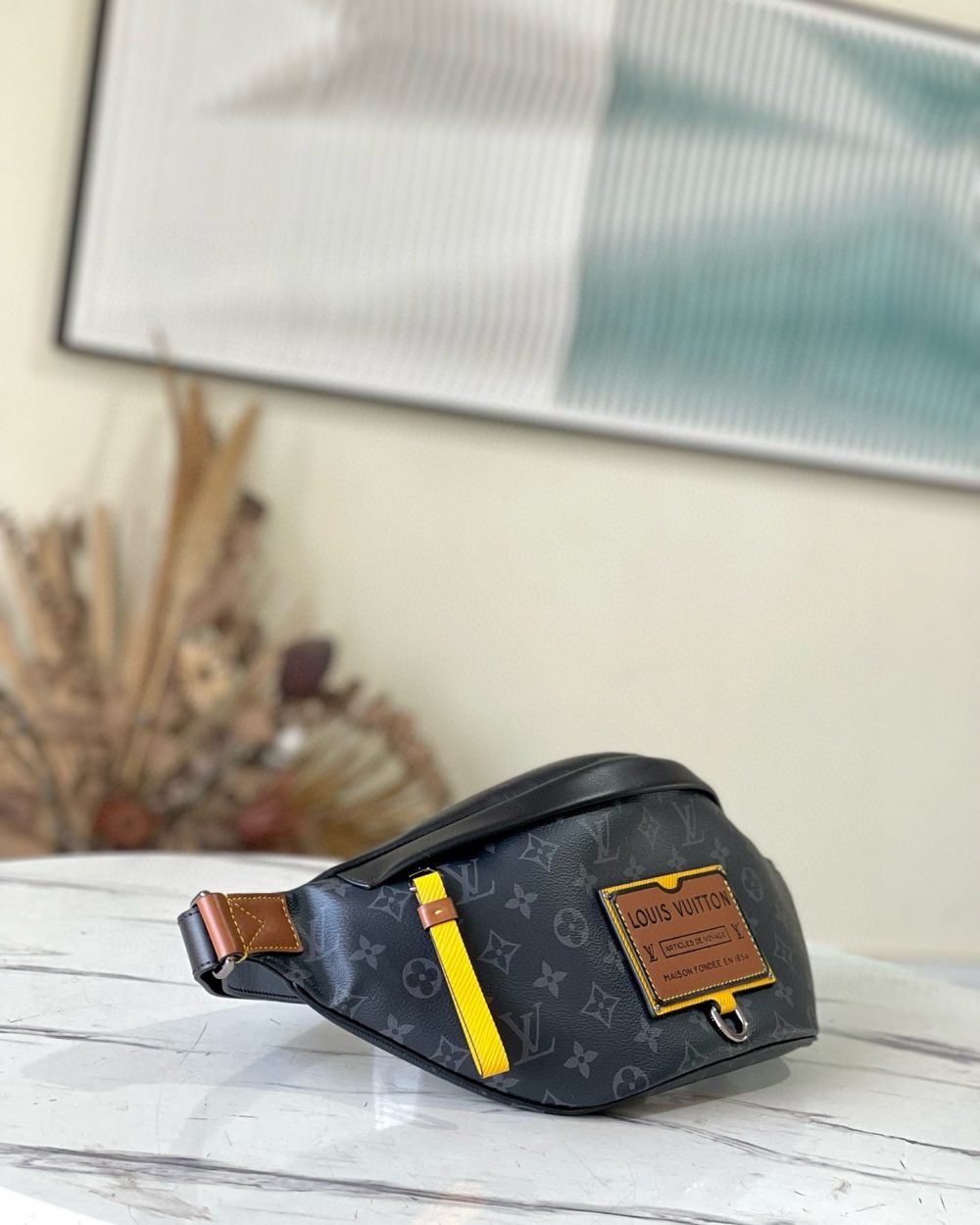 [REP 1:1] Louis Vuitton Discovery Bumbag Unique Bag For Unisex M45220 - 37cm