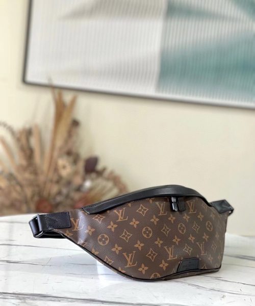 [REP 1:1] Louis Vuitton Discovery Bumbag PM Monogram Eclipse Brown Unique Bag For Unisex M44336 - 47cm
