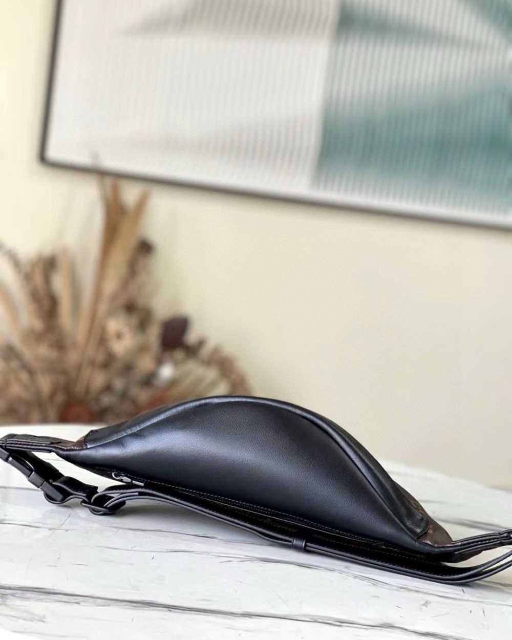 [REP 1:1] Louis Vuitton Discovery Bumbag PM Monogram Eclipse Brown Unique Bag For Unisex M44336 - 47cm