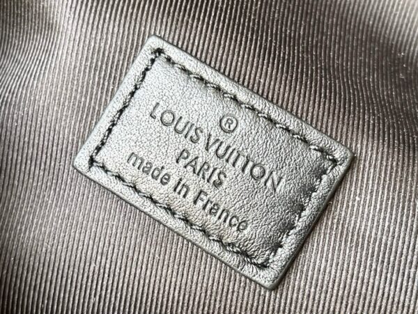 [REP 1:1] Louis Vuitton Discovery Bumbag Monogram Shadow Waist Body bag Unique Bag For Unisex M44388 - 47cm
