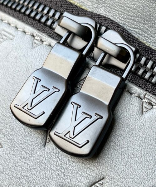 [REP 1:1] Louis Vuitton Discovery Bumbag Monogram Shadow leather nvprod3600073v Unique Bag For Unisex M46108 - 44cm