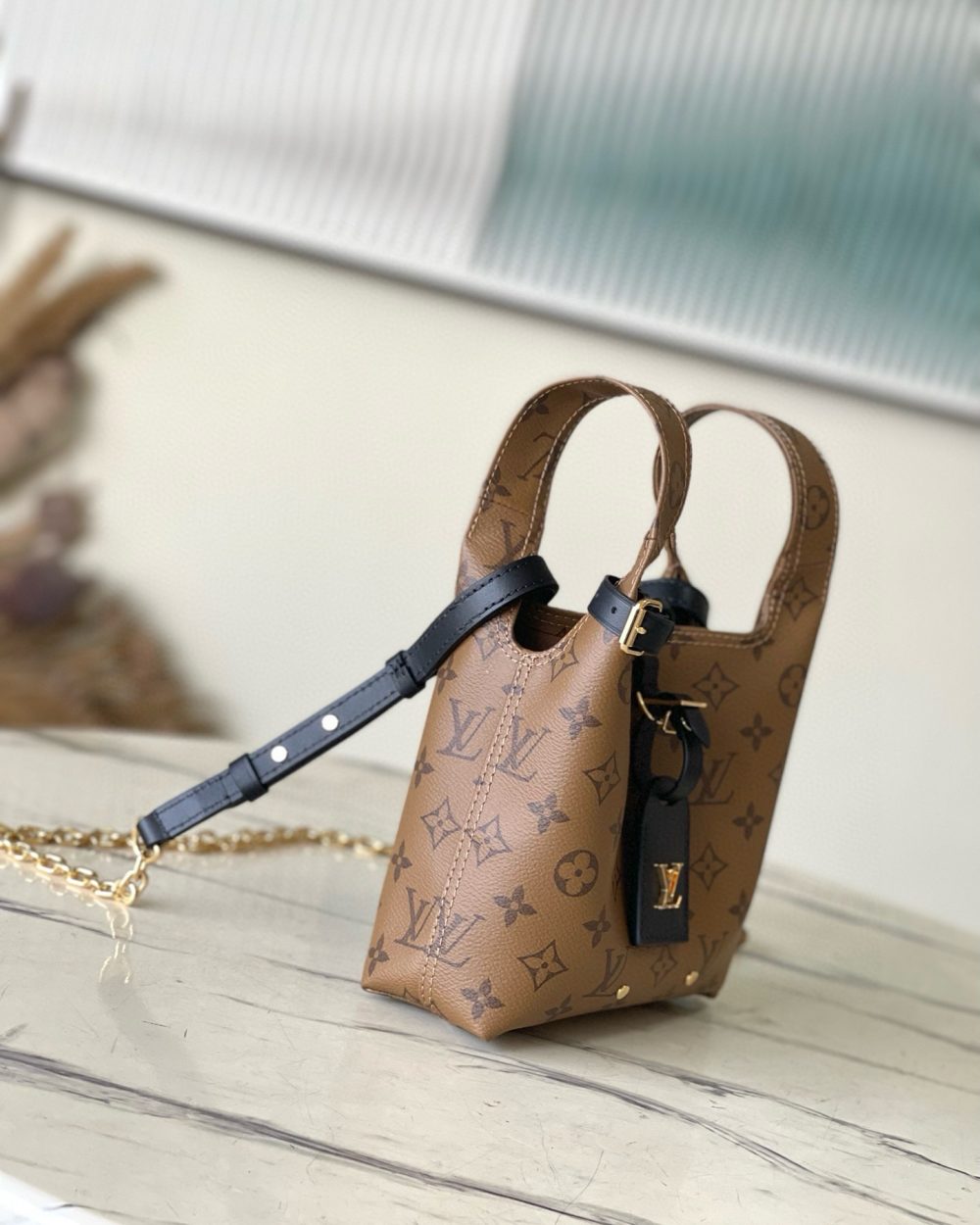 [REP 1:1] Louis Vuitton Atlantis BB Monogram Reverse Canvas Unique Bag For Women M46816 2 - 17cm