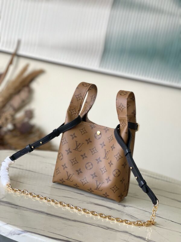 [REP 1:1] Louis Vuitton Atlantis BB Monogram Reverse Canvas Unique Bag For Women M46816 2 - 17cm