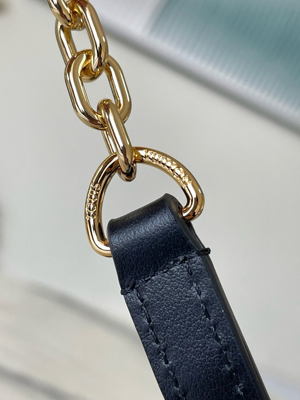 [REP 1:1] Louis Vuitton Atlantis BB Monogram Reverse Canvas Unique Bag For Women M46816 2 - 17cm - Image 8
