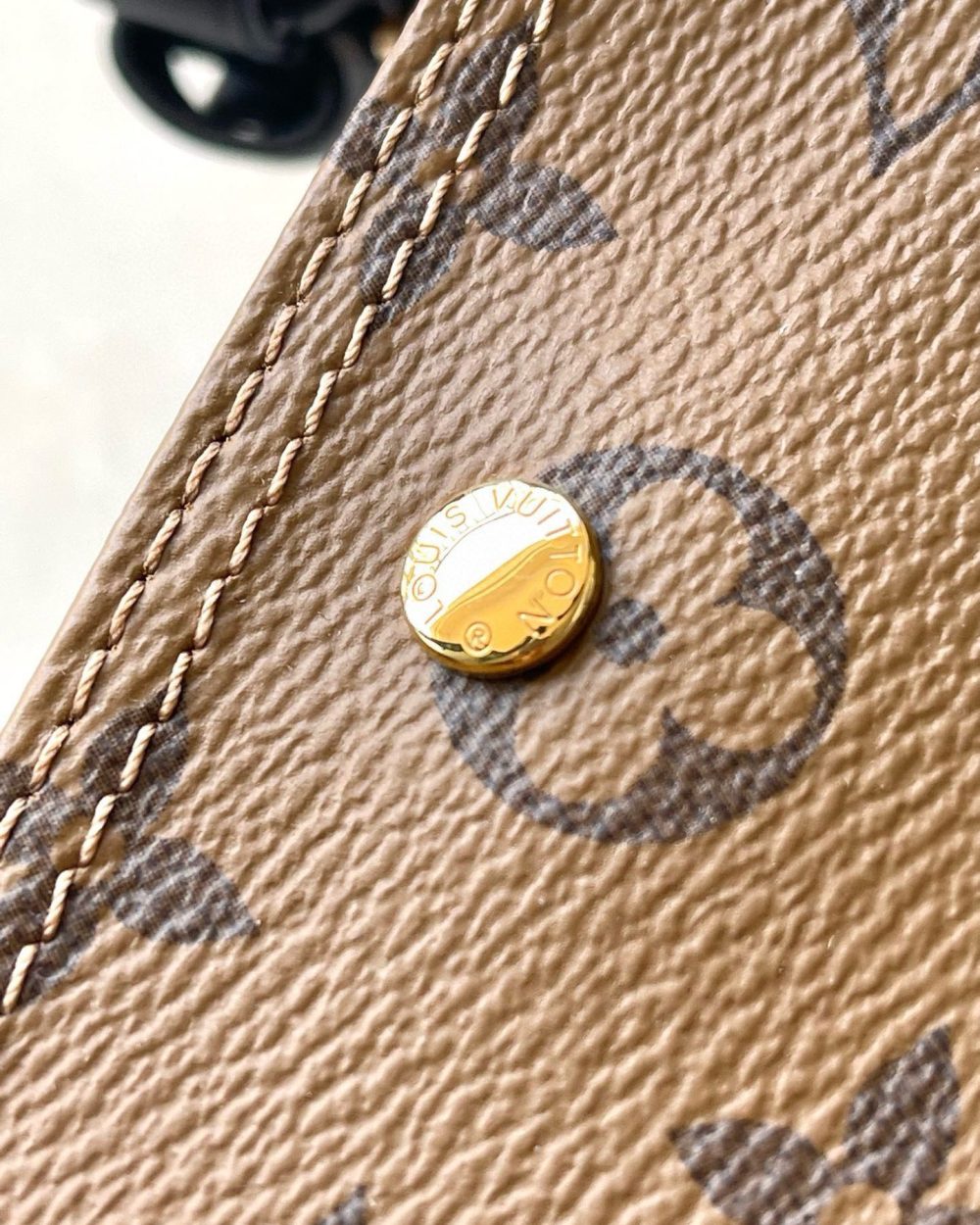 [REP 1:1] Louis Vuitton Atlantis BB Monogram Reverse Canvas Unique Bag For Women M46816 2 - 17cm