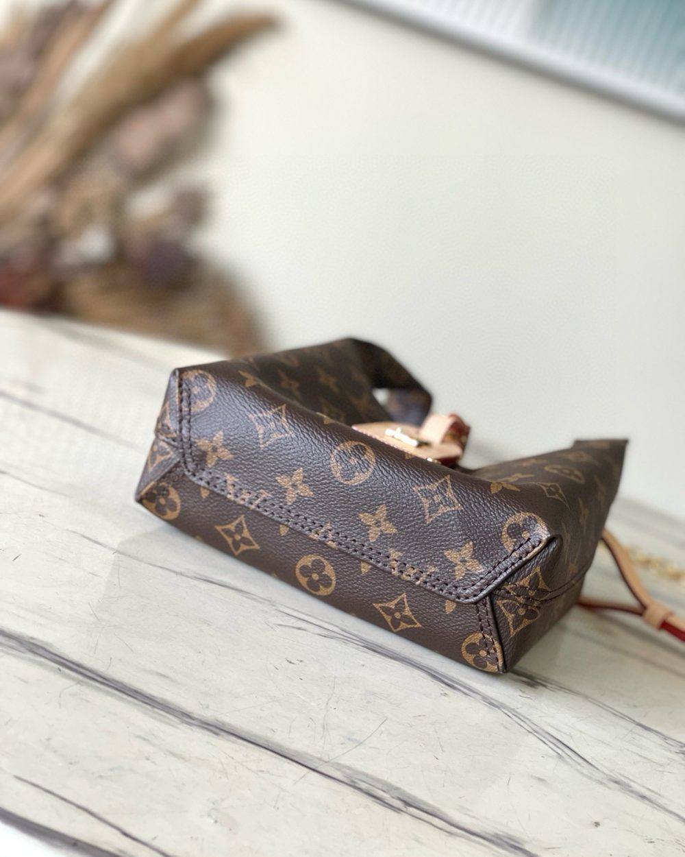 [REP 1:1] Louis Vuitton Atlantis BB Monogram Reverse Canvas Unique Bag For Women M46816 - 17cm