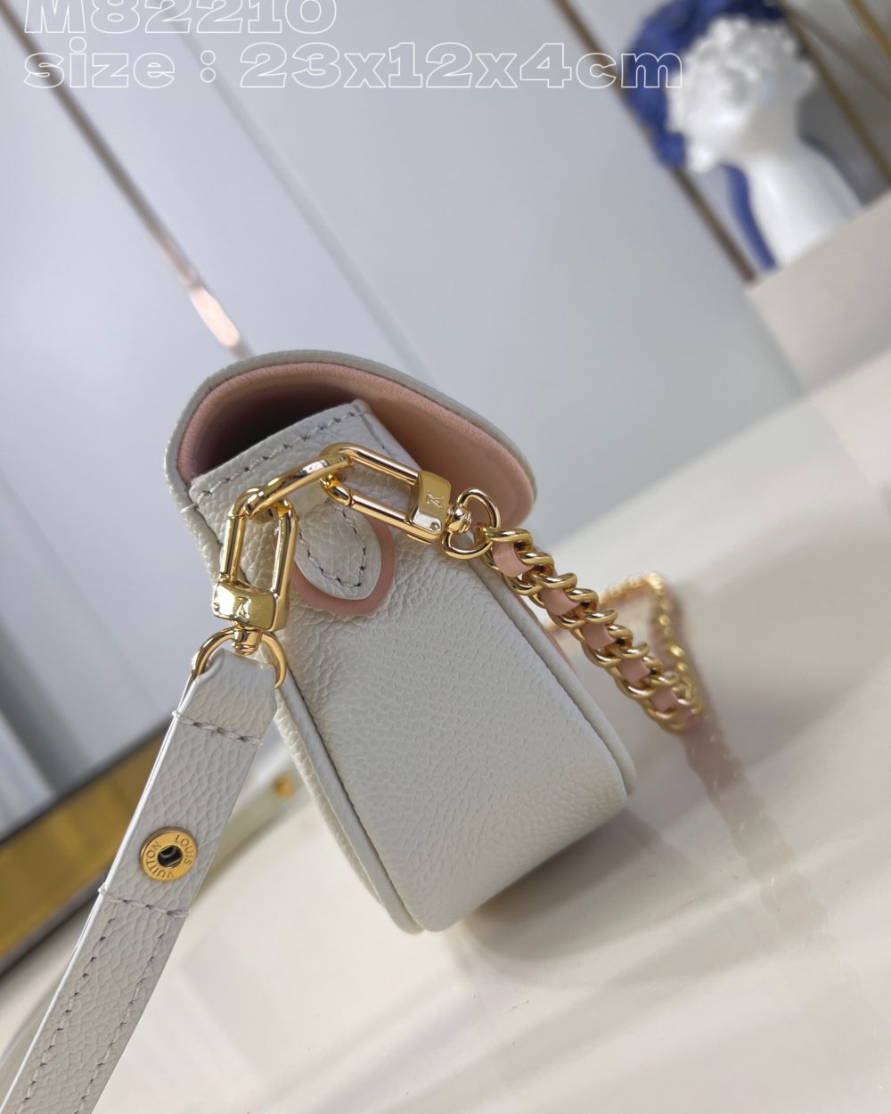 [REP 1:1] Louis Vuitton Wallet on Chain ivy monogram empreinte Unique Bag For Women M82210 - 23.5cm