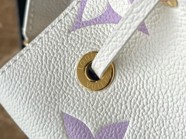 [REP 1:1] Louis Vuitton NéoNóe BB Bucket Unique Bag For Women M45709 - 2 - 20cm