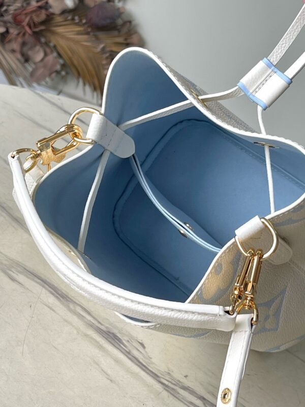 [REP 1:1] Louis Vuitton NéoNóe BB Bucket Unique Bag For Women M45709 - 20cm