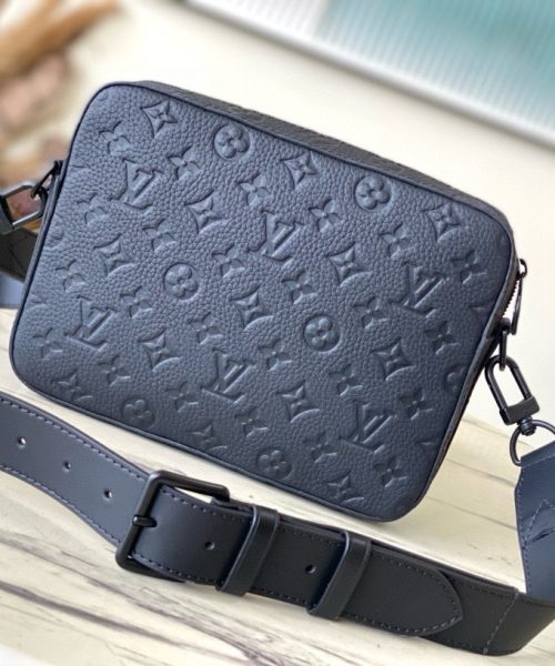 [REP 1:1] Louis Vuitton Steamer Messenger Black Taurilon Monogram Unique Bag For Women M57307 - 23.5cm