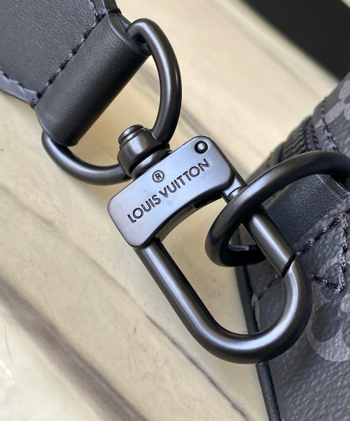 [REP 1:1] Louis Vuitton Steamer Messenger Monogram Eclipse Unique Bag For Women M46795 - 24cm