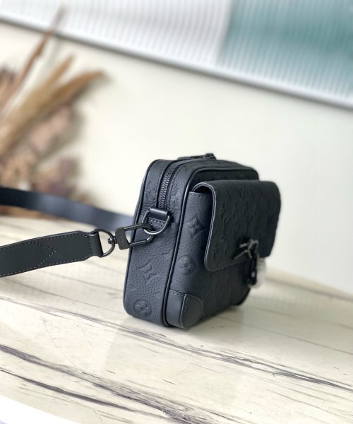 [REP 1:1] Louis Vuitton Steamer Messenger Monogram Taurillon Leather LG G90 Unique Bag For Women M23742 - 24cm