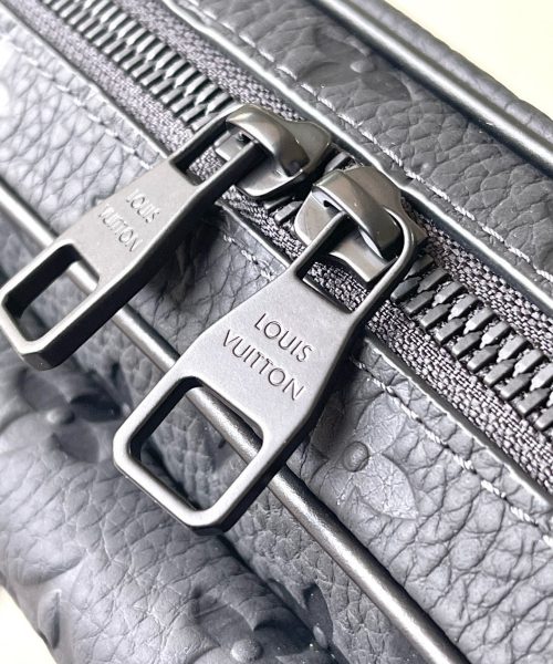 [REP 1:1] Louis Vuitton Steamer Messenger Monogram Taurillon Leather LG G90 Unique Bag For Women M23742 - 24cm