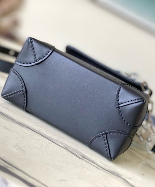 [REP 1:1] Louis Vuitton Nano Steamer Monogram Eclipse Unique Bag For Unisex M82774 - 18cm
