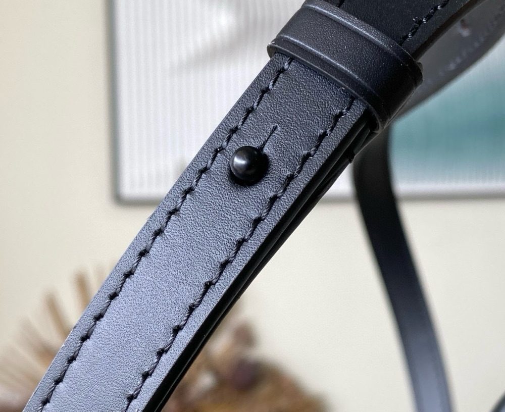 [REP 1:1] Louis Vuitton Nano Steamer Monogram Taurillon Leather LG G90 Unique Bag For Unisex M82772 - 18cm