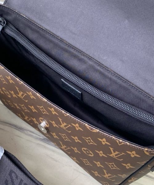 [REP 1:1] Louis Vuitton Monogram Eclipse Montsouris Messenger Shoulder Unique Bag For Women M46685 3 - 34cm