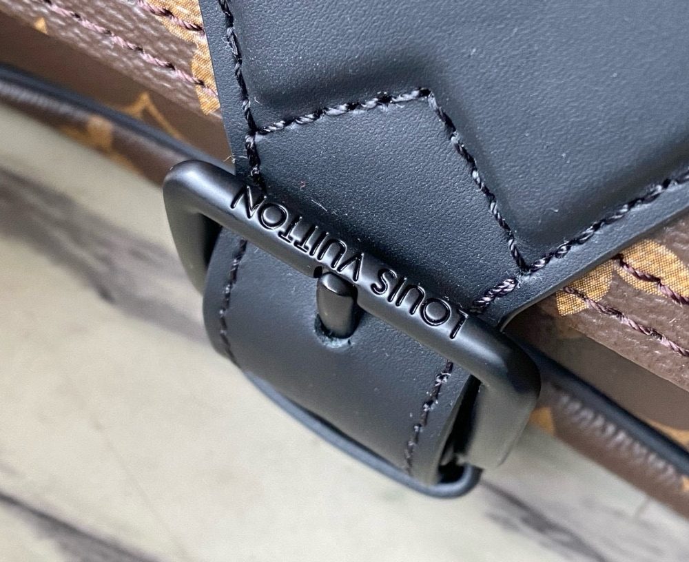 [REP 1:1] Louis Vuitton Monogram Eclipse Montsouris Messenger Shoulder Unique Bag For Women M46685 3 - 34cm