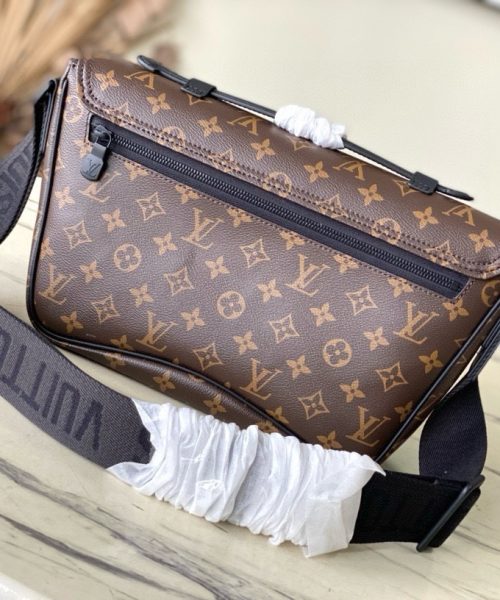 [REP 1:1] Louis Vuitton Monogram Eclipse Montsouris Messenger Shoulder Unique Bag For Women M46685 3 - 34cm