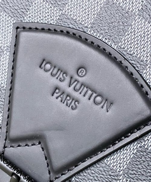 [REP 1:1] Louis Vuitton Monogram Eclipse Montsouris Messenger Shoulder Unique Bag For Women M46685 2 - 34cm