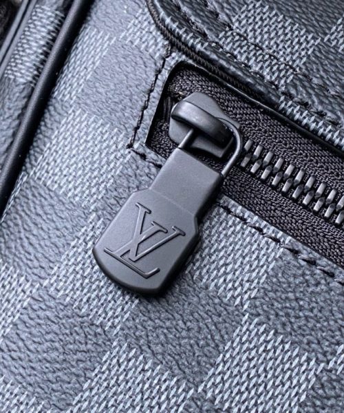 [REP 1:1] Louis Vuitton Monogram Eclipse Montsouris Messenger Shoulder Unique Bag For Women M46685 2 - 34cm