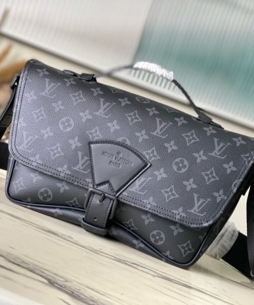 [REP 1:1] Louis Vuitton Monogram Eclipse Montsouris Messenger Unique Bag For Women M46685 4 - 34cm