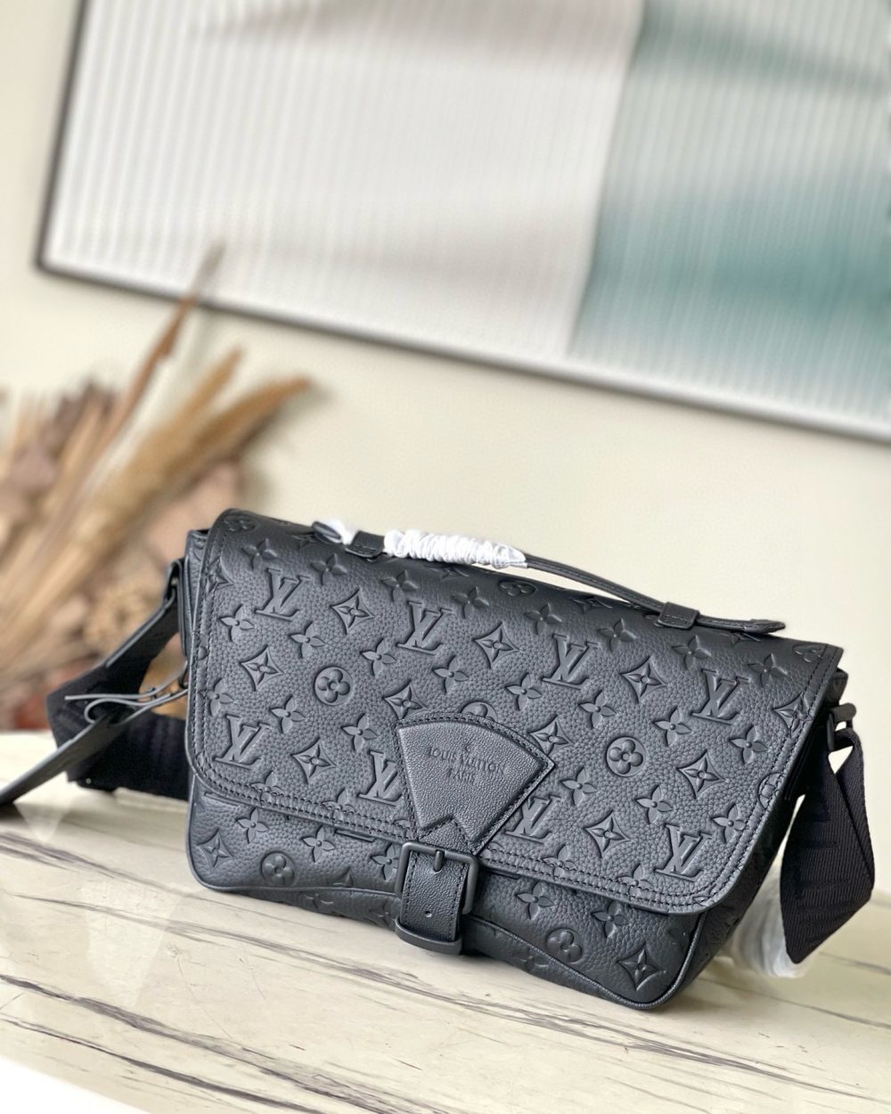 [REP 1:1] Louis Vuitton Monogram Eclipse Montsouris Messenger Shoulder Unique Bag For Women M46685 - 34cm