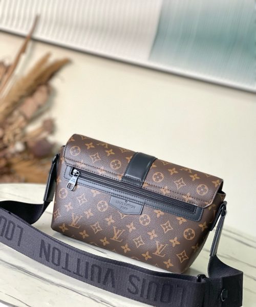 [REP 1:1] Louis Vuitton S Cape Messenger Monogram Eclipse Unique Bag For Unisex M46794 3 - 28cm