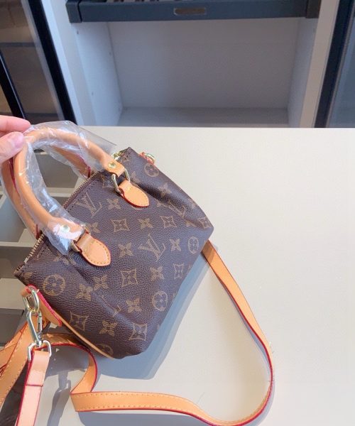 MN-LV019 - Louis Vuitton Mini Bag