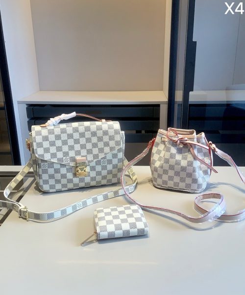 MN-LV011 - Louis Vuitton Mini Bag