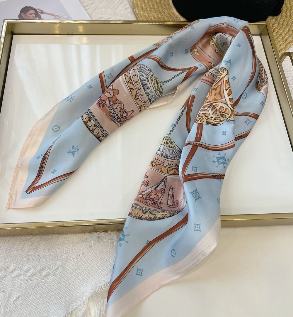 Louis Vuitton Monogram Square 70cm Silk Scarf (Random Style)