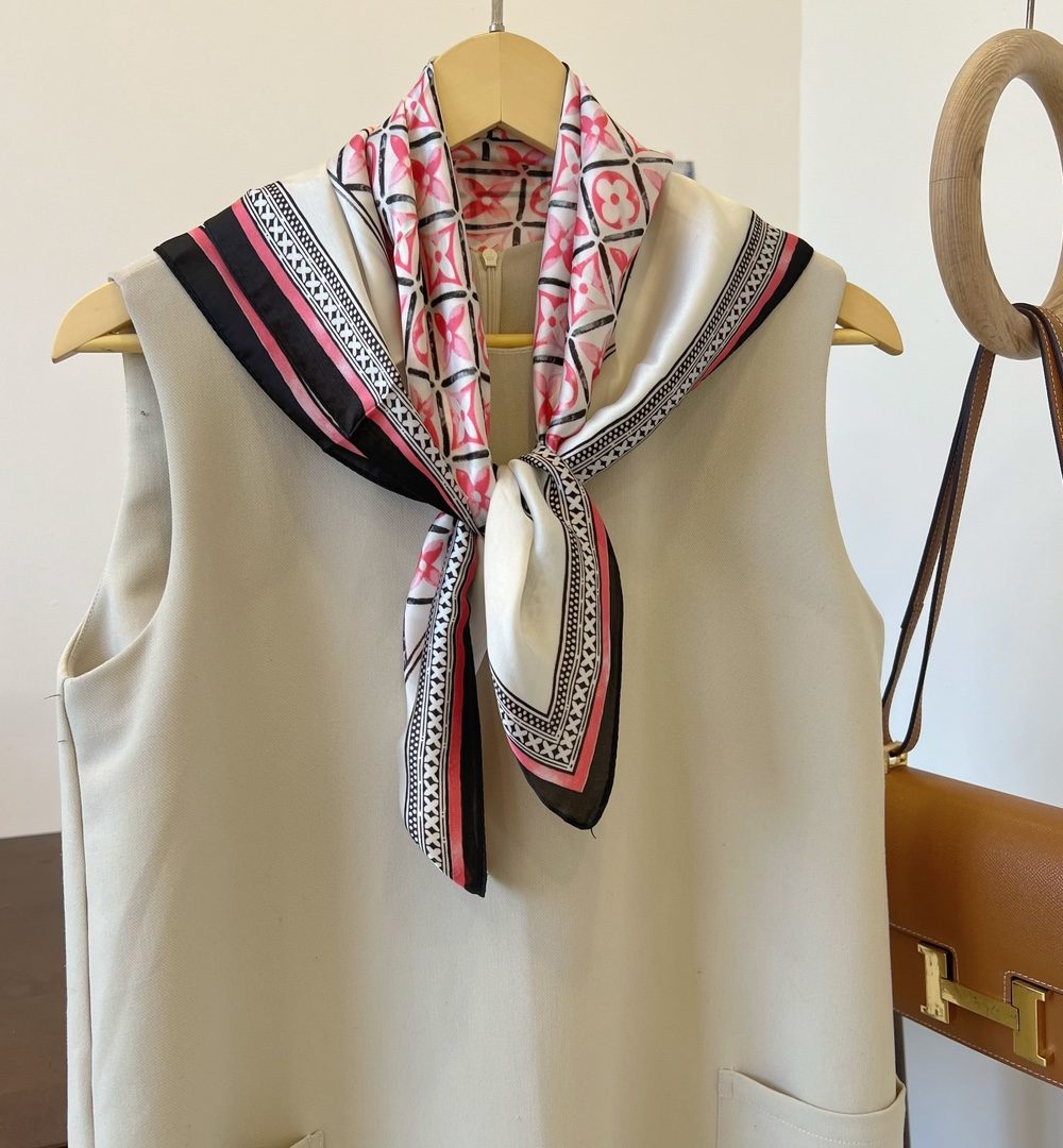 Louis Vuitton Monogram Square 70cm Silk Scarf (Random Style)