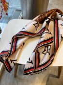 570757 Louis Vuitton Square 90 Silk Scarves