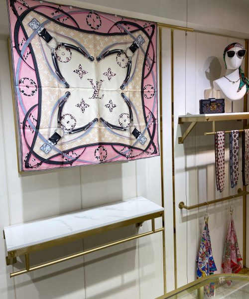 570735 Louis Vuitton Square 90 Silk Scarves