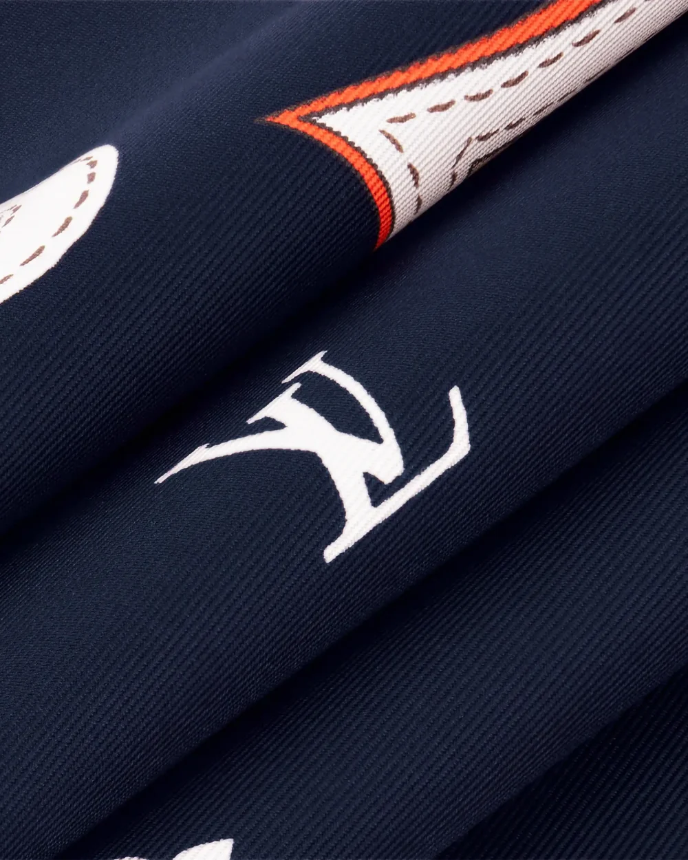 M79876 LV Duality Square 90