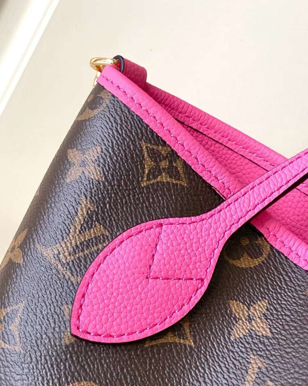1:1 Replica Louis Vuitton LV Neverfull Bandoulière Inside Out BB Monogram Luxury Women Bag M12106 24cm