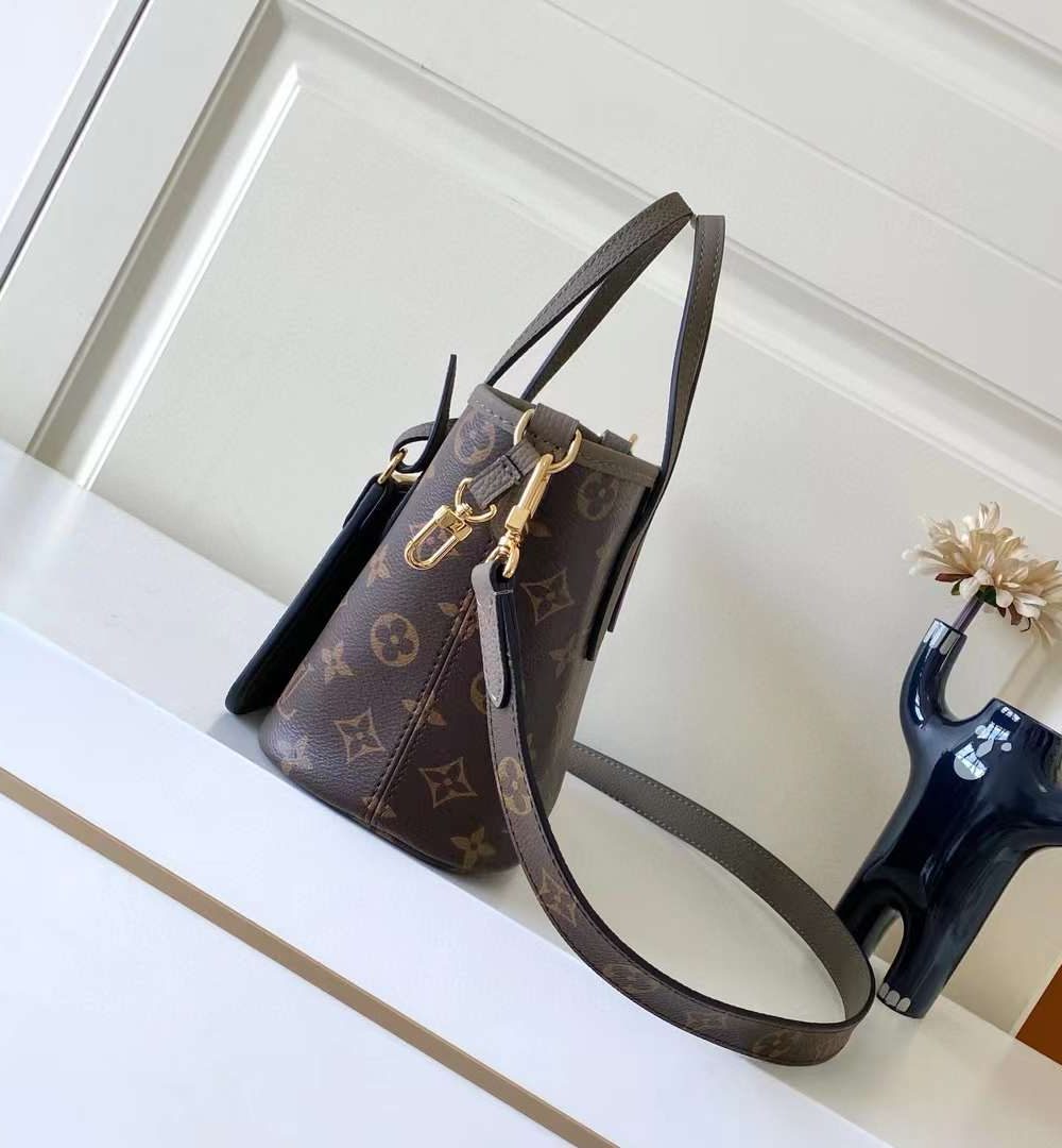1:1 Replica Louis Vuitton LV Neverfull Bandoulière Inside Out BB Monogram Luxury Women Bag M12109 24cm