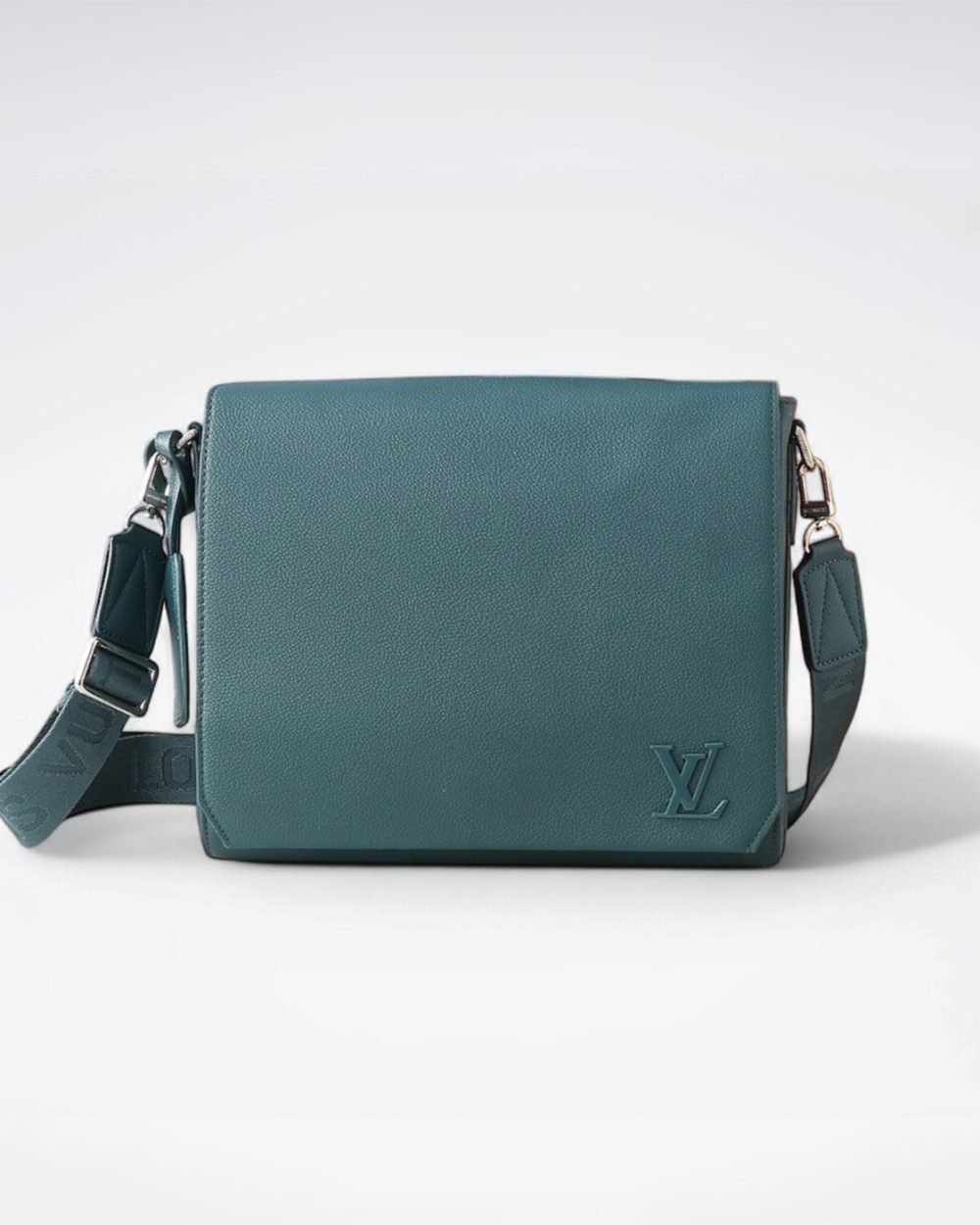 1:1 Replica Louis Vuitton LV Takeoff Messenger LV Aerogram Luxury Bag For Women M23709 - 28 cm