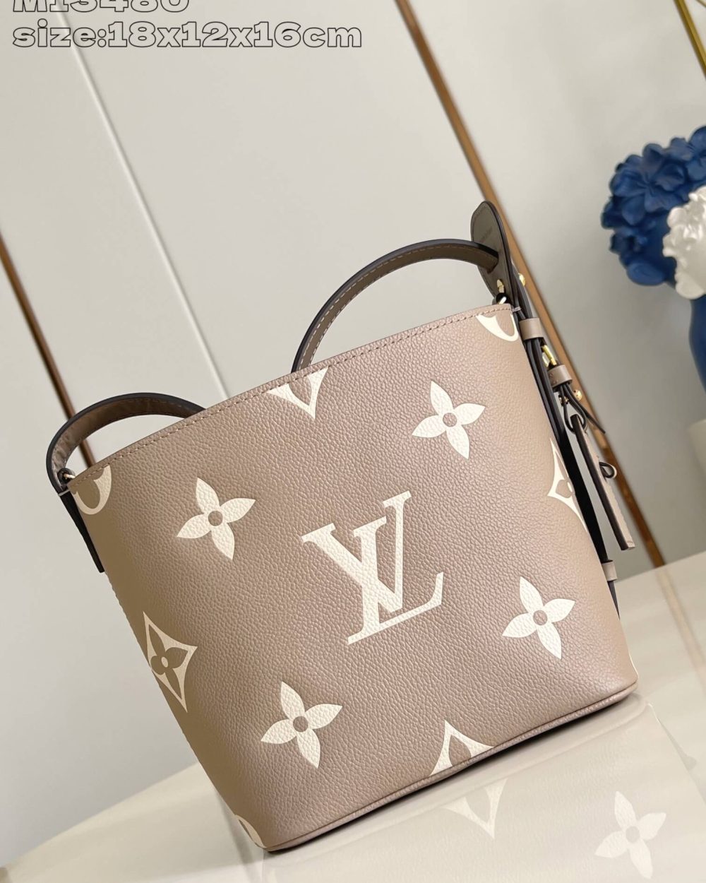 1:1 Replica Louis Vuitton LV All IN BB Monogram Luxury Bag For Women M13045 - 18 cm