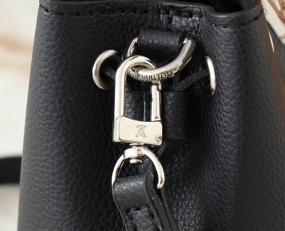 1:1 Replica Louis Vuitton LV NANO LOCKME BUCKET Black Luxury Bag For Women M68709 - 16 cm